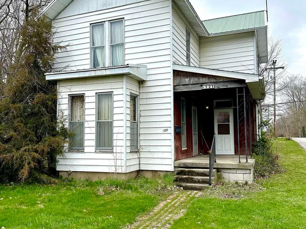 121 N Oak St, Columbia City, IN 46725