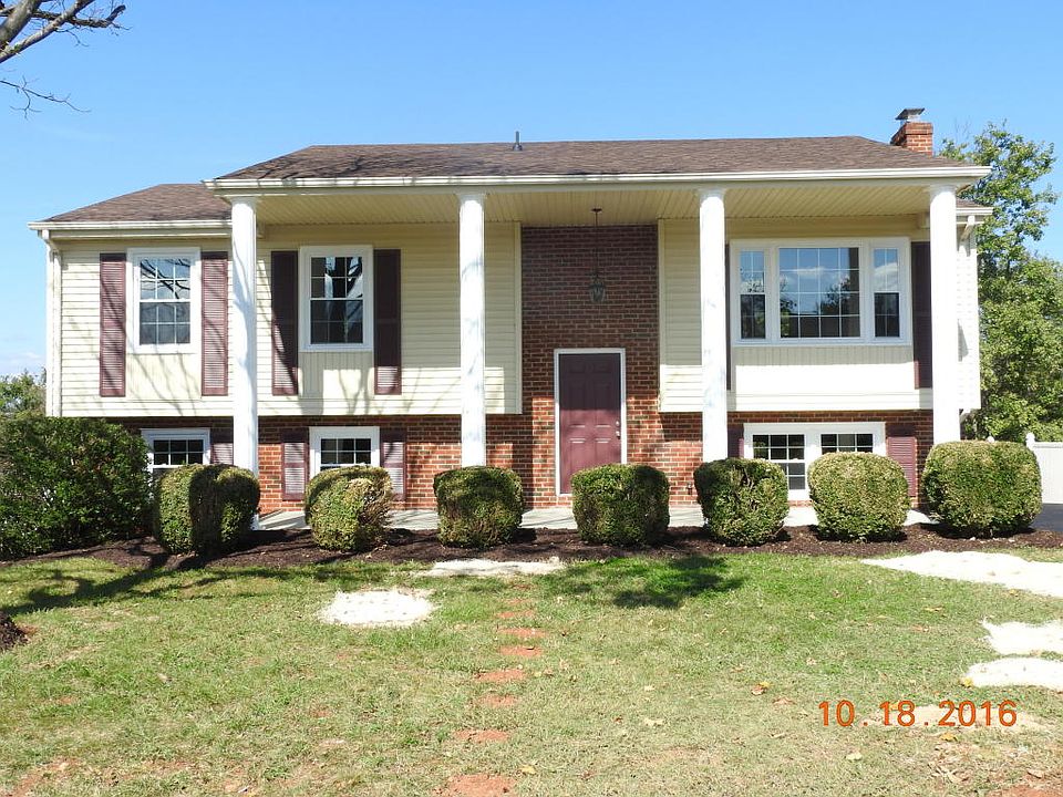 1st image of 1878 Pembrook Dr