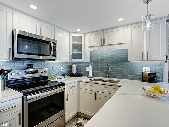 4th image of 1900 Clifford St APT 703