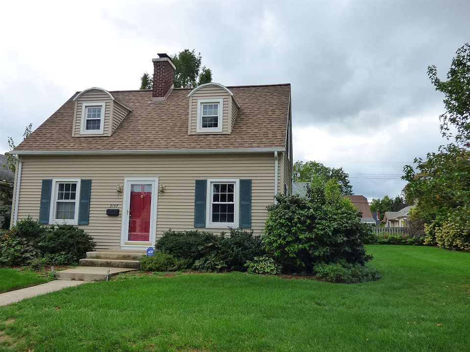 1st image of 2137 Parkview Pl