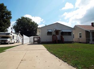 627 Kirkwood Ave, Waterloo, IA 50701