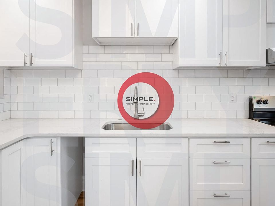 1st image of 535 Marion St