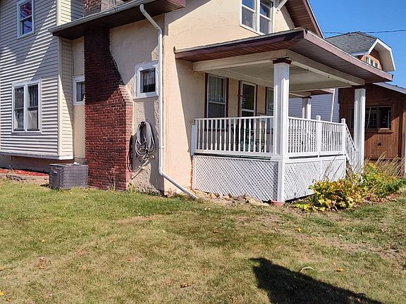 3rd image of 801 Sherman Ave