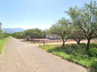 15 Amado Montosa Rd, Amado, AZ 85645
