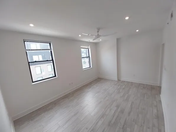 1132 N Hope St #3C, Philadelphia, PA 19123