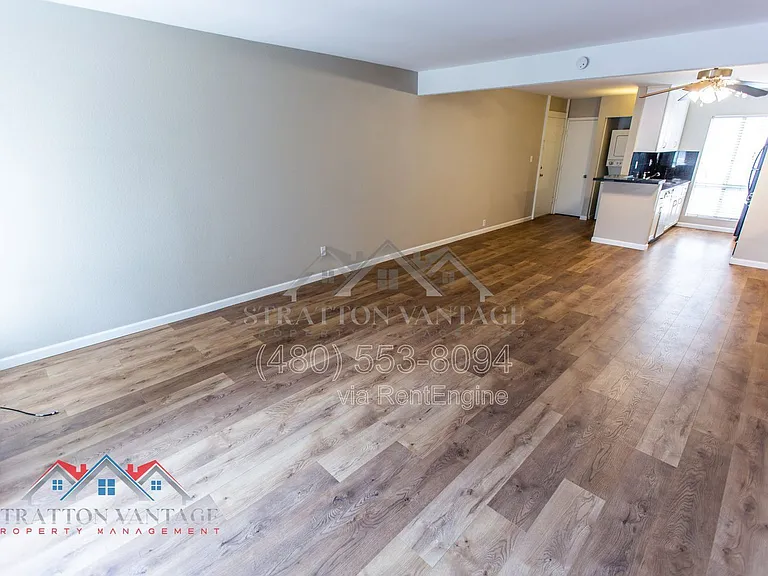 3828 N 32nd St #220 — Photo 7