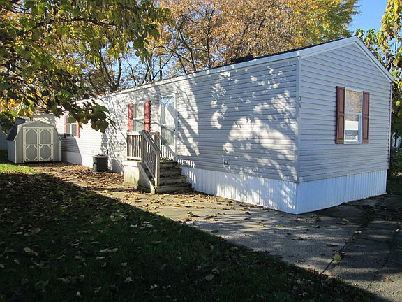 5th image of 1139 Lincoln Ave Lot 74
