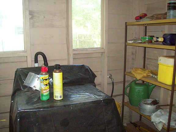 2nd image of 406 E Tres Palacios Ave