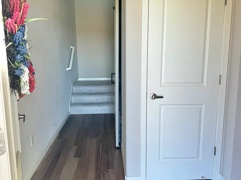 4103 Liverpool St — Photo 2