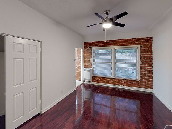 4th image of 715 S St Andrews Pl APT 107