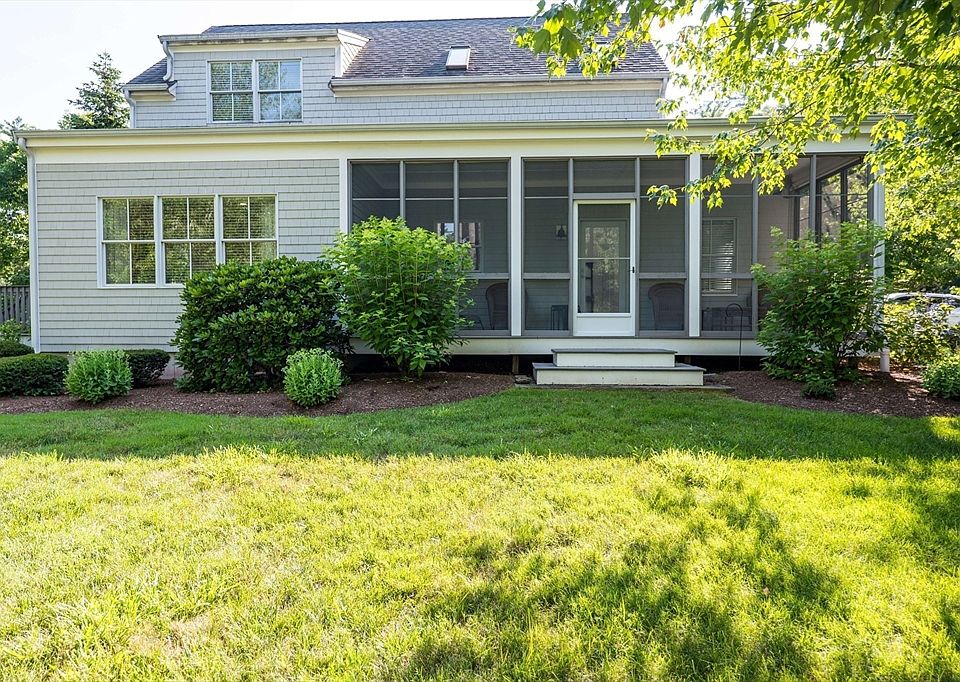 1st image of 14 Hathaway Pond Cir Unit 14