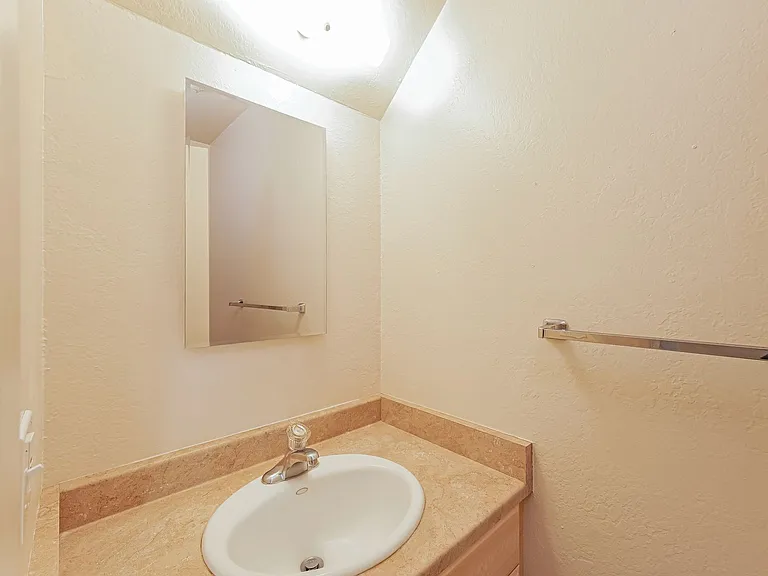 48 Lark Center Dr — Photo 18
