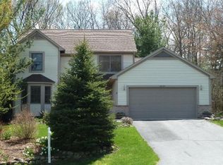 4235 Sunderland Way, Ann Arbor, MI 48103