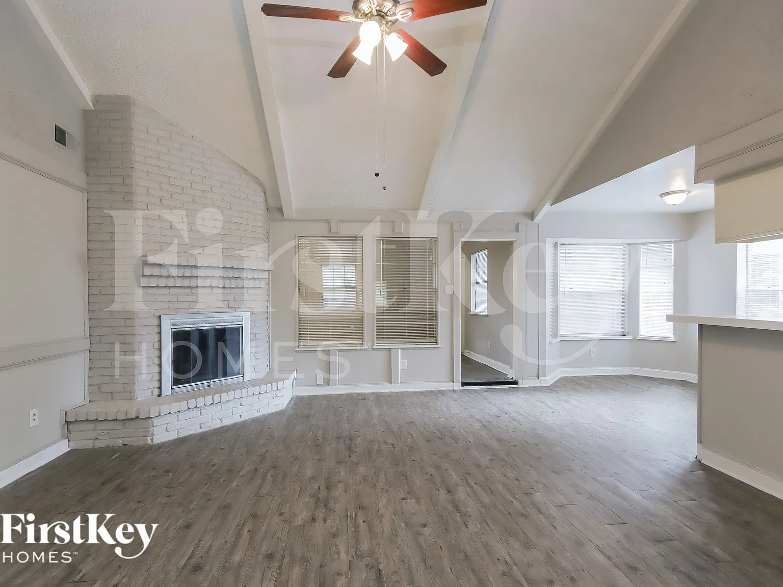 3 bed, 2.0 bath, 1760 sqft, $1,650 — Photo 4