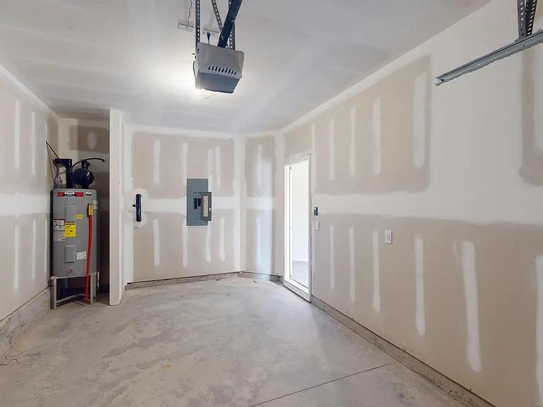 1139 Evelynnview Ln — Photo 11
