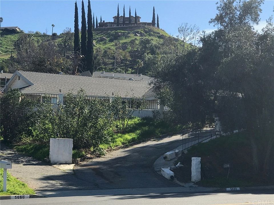 1st image of 5690 Camino Real