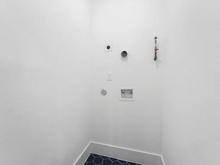 3807 Goodhope St — Photo 17