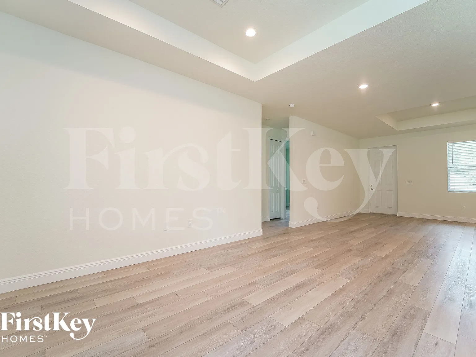 3 bed, 2.0 bath, 1498 sqft, $2,350 — Photo 3