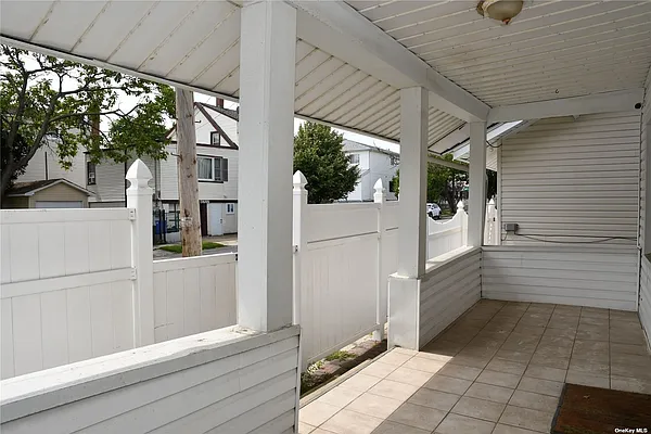 Sold by ERA Top Service Realty, Inc. | media 7