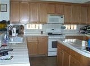230 Arcadia Pl, Lodi, CA 95240