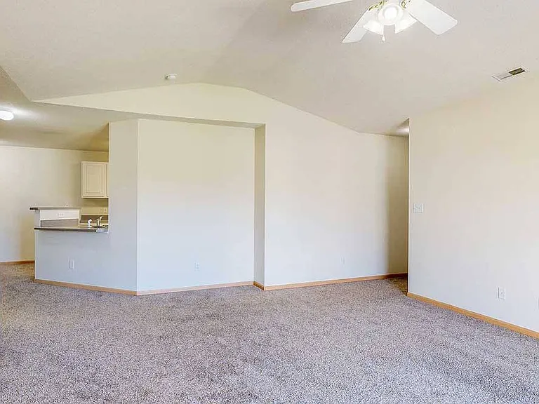 Northbrook Apartments — Photo 172