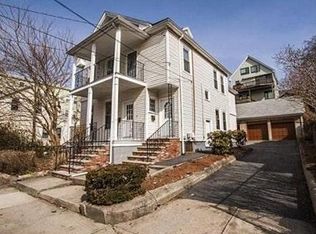 19 Cleveland St #1, Somerville, MA 02143