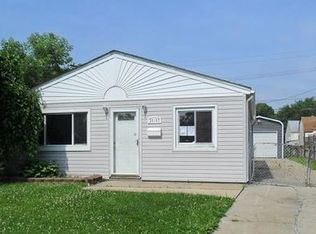 25103 Dale St, Roseville, MI 48066