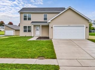 1518 Sage Ln, Harvard, IL 60033