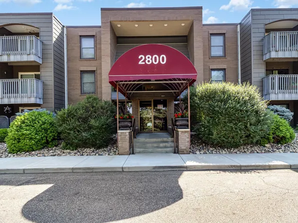 2800 Hamline Ave N APT 322, Roseville, MN 55113