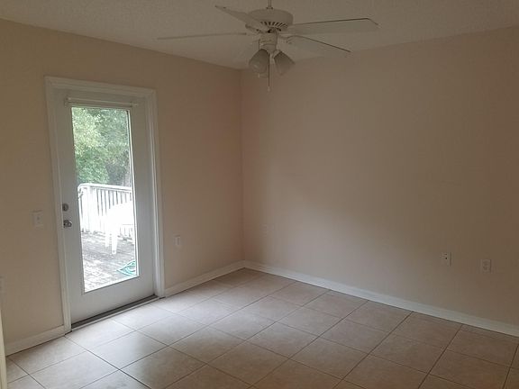 5th image of 7890 Heirloom Dr