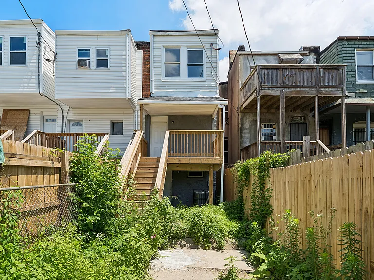 2440 McCulloh St — Photo 25