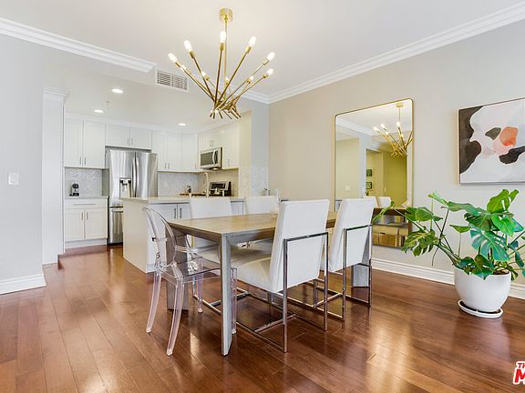3rd image of 6020 Seabluff Dr Unit 428