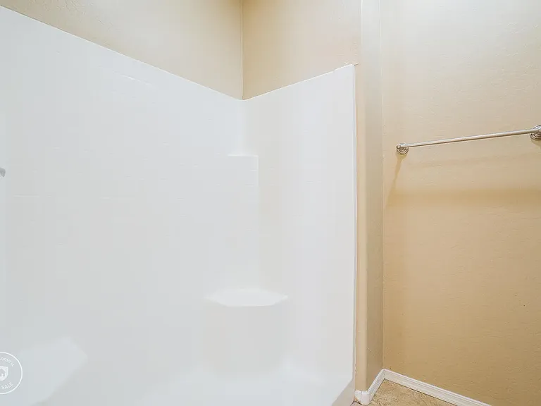 8971 W Northview Ave — Photo 10