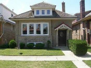 2nd image of 2525 W Farwell Ave