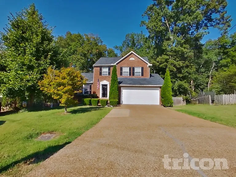 2536 Bayview Dr — Photo 2
