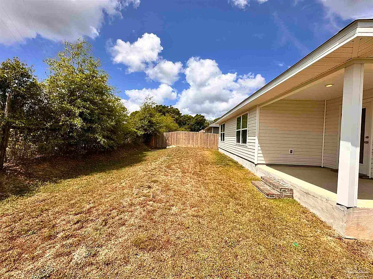 6081 Secretariat Way — Photo 21