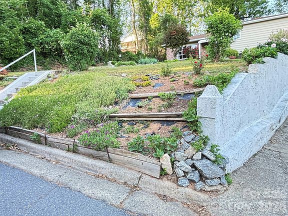 2nd image of 212 Newland Pl NW