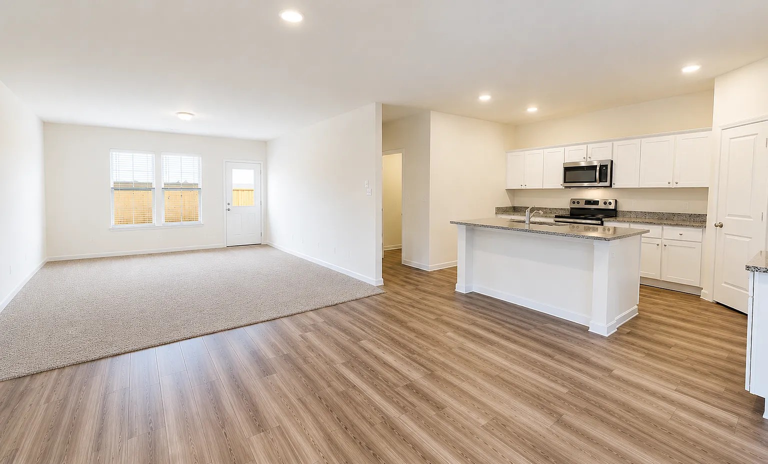 5 bed, 2609 sqft, $2,850 — Photo 3