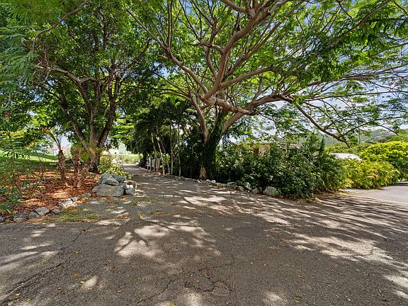 4th image of 11B-8-1 Smith Bay Est E