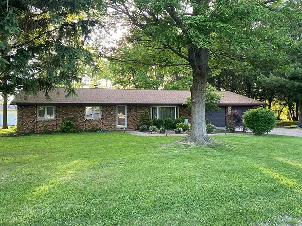 15 Jerry Ln, Springfield, IL 62711