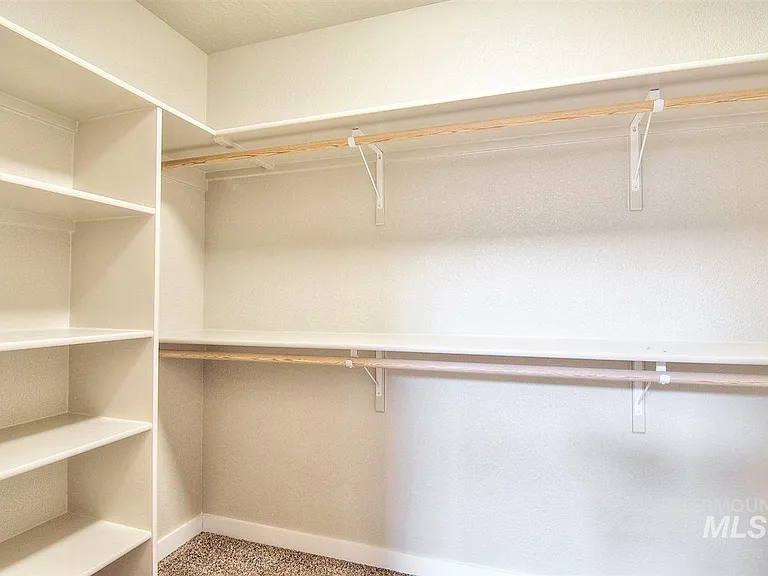 831 N Cottage Cove Way — Photo 12