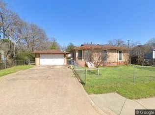 215 W Wheatland Rd, Duncanville, TX 75116