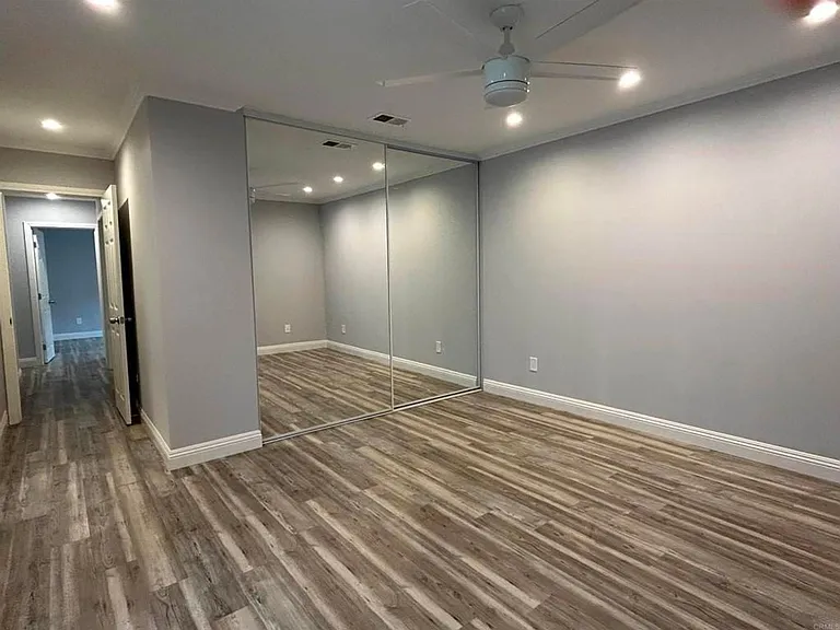 943 Georgia St — Photo 5