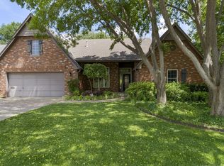 6821 S Richmond Pl, Tulsa, OK 74136