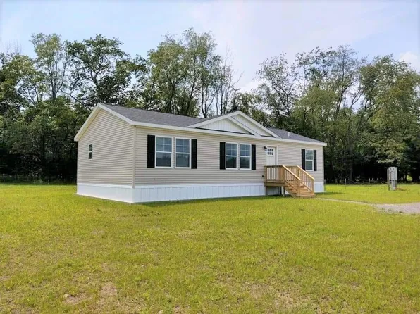 401 Rock View Ln, Towanda, PA 18848