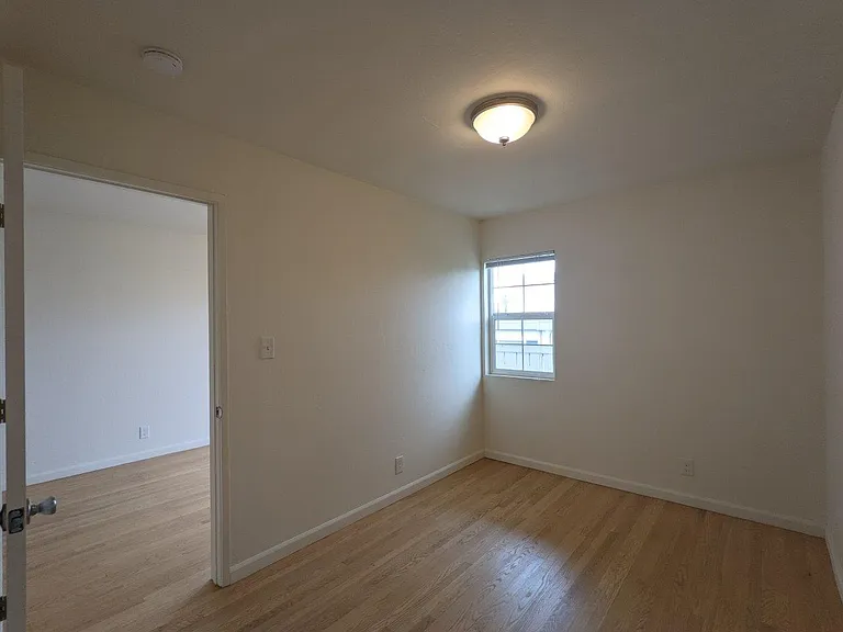 2404 Fulton Street — Photo 17