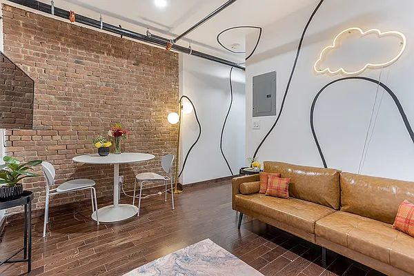 Rented by Compass | media 11