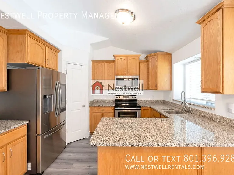 12 W Stauffer Ln — Photo 4