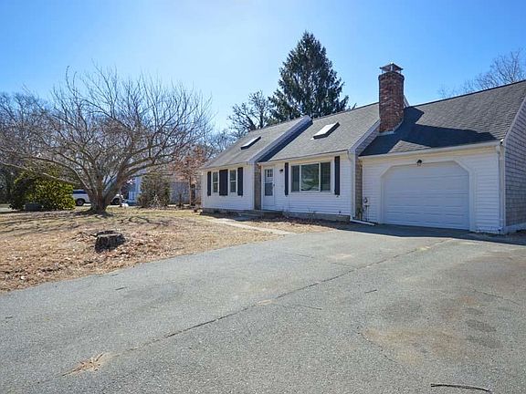 4th image of 37 Bramble Bush Dr