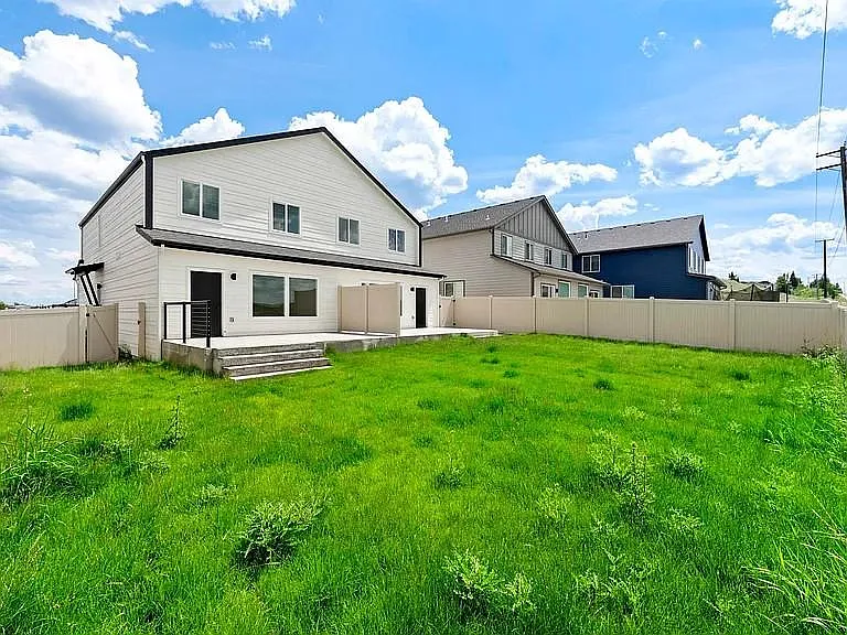 1130 Greenfield Dr #1130 — Photo 16